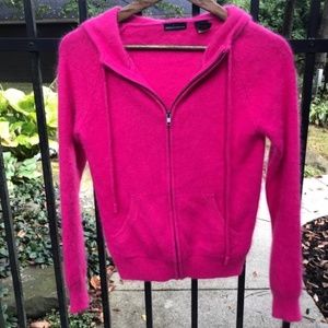 MODA International got pink cashmere zip-up hoodie